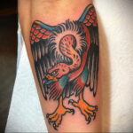 مثال على رسم وشم طائر نسر 13.12.2020 №431-نسر الوشم-