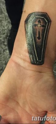 fotografija tetovaže lijesa od 21.12.2017. br. 011 - Tetovaža lijesa -