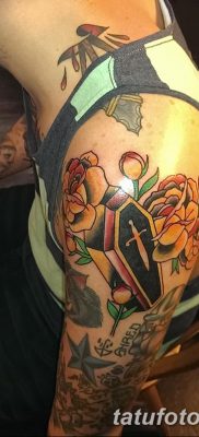 fotografija tetovaže lijesa od 21.12.2017. br. 028 - Tetovaža lijesa -