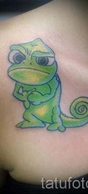 Kaméleon tetoválás - fényképes példa egy jelentésről szóló cikkhez 14012016 41