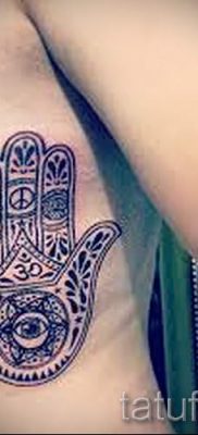 hamsa tetoválás - fényképes példa a tetoválás jelentéséről szóló cikkhez 74