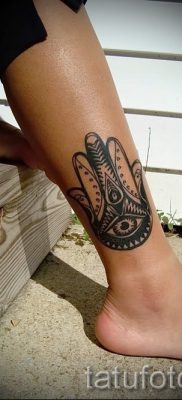 hamsa tetoválás - fényképes példa a tetoválás jelentésével foglalkozó cikkhez 68