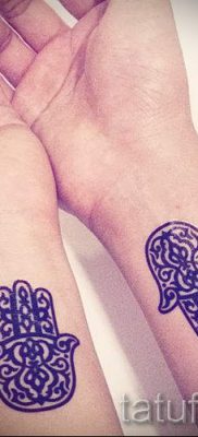 hamsa tetoválás - fényképes példa egy tetoválás jelentését bemutató cikkhez 43