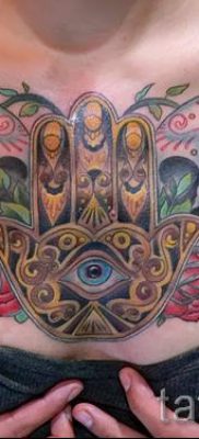 hamsa tetoválás - fényképes példa egy tetoválás jelentését bemutató cikkhez 41