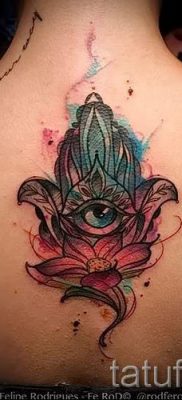 hamsa tetoválás - fényképes példa egy tetoválás jelentését bemutató cikkhez 28