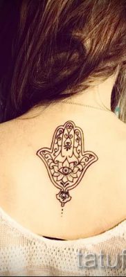 hamsa tetoválás - fényképes példa a tetoválás jelentésével foglalkozó cikkhez 21