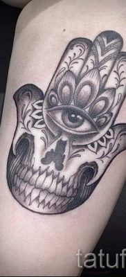hamsa tetoválás - fényképes példa egy tetoválás jelentését bemutató cikkhez 7