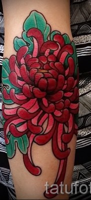 Példa krizantém tetoválásra a 73. számú fotón