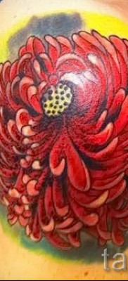 Példa krizantém tetoválásra a 48 -as számú fotón