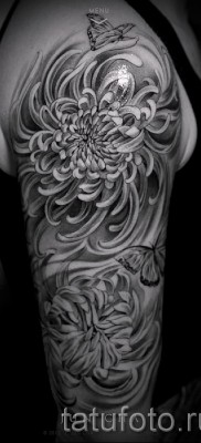 Példa krizantém tetoválásra a 29 -es fényképen