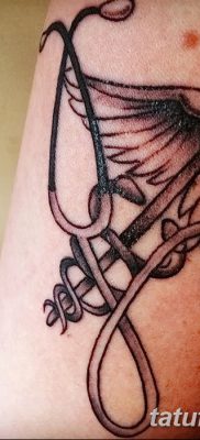 fotó a Caduceus tetoválásról, kelt 2017.10.21., 005 - Caduceus tetoválás -