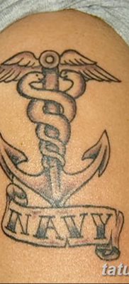 fotó a Caduceus tetoválásról, kelt 2017.10.21 -én №019 - Caduceus tetoválás -