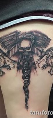 fotó a Caduceus tetoválásról, kelt 2017.10.21. №028 - Caduceus tetoválás -