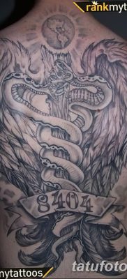 fotó a Caduceus tetoválásról, kelt 2017.10.21 -én №065 - Caduceus tetoválás -