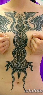 fotó a Caduceus tetoválásról, kelt 2017.10.21 -én №081 - Caduceus tetoválás -