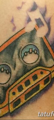 fotó a tetováló kazettáról, kelt 2017. augusztus 28 -án, 113. szám - Tetoválókazetta -