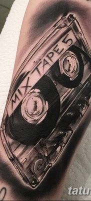 fotó a tetováló kazettáról, kelt 2017. augusztus 28 -án, 109. szám - Tetoválókazetta -