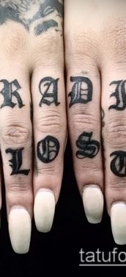 fénykép sárgaréz csülök tetoválásról (érték) - egy példa egy érdekes tetoválási rajzra - 061