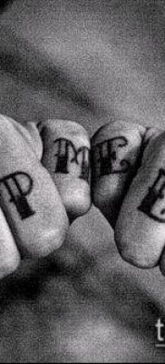 fotó sárgaréz csülök tetoválásról (érték) - egy példa egy érdekes tetoválási rajzra - 053