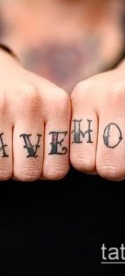 fotó sárgaréz csülök tetoválásról (érték) - egy példa egy érdekes tetoválási rajzra - 044