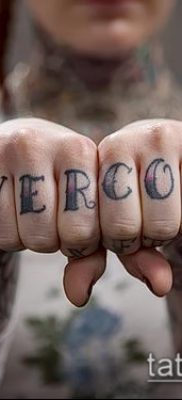 fotó sárgaréz csülök tetoválásról (érték) - egy példa egy érdekes tetoválási rajzra - 012