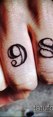 fotó sárgaréz csülök tetoválásról (érték) - egy példa egy érdekes tetoválási rajzra - 010