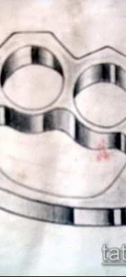 fotó sárgaréz csülök tetoválásról (érték) - egy példa egy érdekes tetoválási rajzra - 009