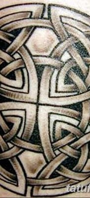fotó kelta tetoválásról, 2017.12.19., 053 - a kelta tetoválása -