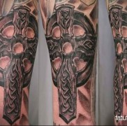 A kelta kereszt tetoválás jelentése 235547