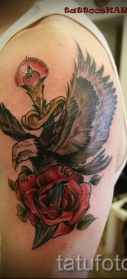 fotó egy tőrről és egy rózsatetoválásról példa egy tetoválás jelentését bemutató cikkre - tatufoto.ru - 9