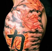 A juharlevél tetoválás jelentése 5553345