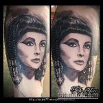 CLEOPATRA TATTOO № 164 - a kép érdekes változata, amely sikeresen használható a Kleopátra művészi tetoválás feldolgozására és alkalmazására