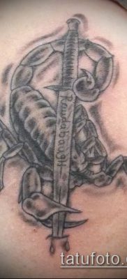 Fotó a tetováló penge fegyverről - példa rajz - 27052017 - példa - 060 Tetováló penge fegyver