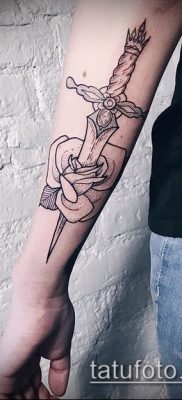 Fotó a tetováló penge fegyverről - példa rajz - 27052017 - példa - 073 Tetováló penge fegyver