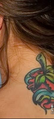 fotó eper tetoválásról (Eper tetoválás) (jelentése) - példa rajz - 038