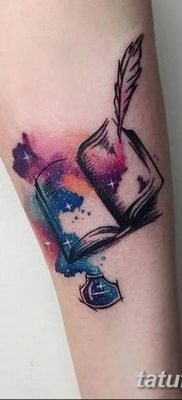 fotó egy tetoválásról Könyv kelt 2017.12.26. №005 - tetoválókönyv -