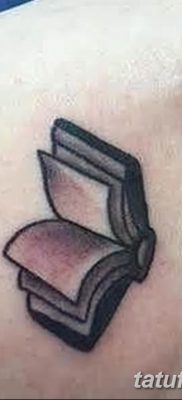 fotó tetoválás Könyv kelt 2017.12.26. №010 - tetováló könyv -