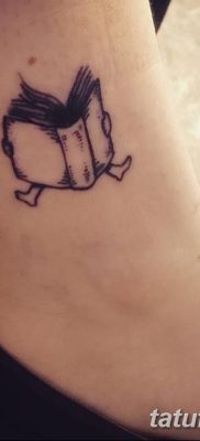 fotó egy tetoválásról Könyv kelt 2017.12.26. №012 - tetoválókönyv -