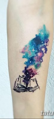 fotó tetoválás Könyv kelt 2017.12.26. №068 - tetováló könyv -