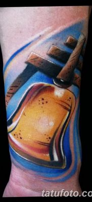 fotó tetováló harang, keltezett: 2017.12.19. №067 - tetoválóharang -