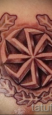 fotó a Kolovrat tetoválásról a Kolovrat tetoválás jelentéséről szóló cikkhez - tatufoto.ru - 18