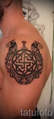 fotó a Kolovrat tetoválásról a Kolovrat tetoválás jelentéséről szóló cikkhez - tatufoto.ru - 14