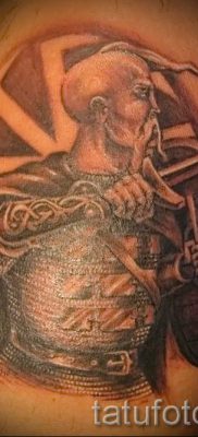 fotó a Kolovrat tetoválásról a Kolovrat tetoválás jelentéséről szóló cikkhez - tatufoto.ru - 10