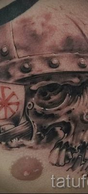 fotó a Kolovrat tetoválásról a Kolovrat tetoválás jelentéséről szóló cikkhez - tatufoto.ru - 7