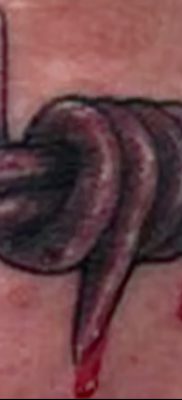 fotó szögesdrót tetoválásról, kelt 2017. 07. 26 -án 035. sz. - Szögesdrót tetoválás_