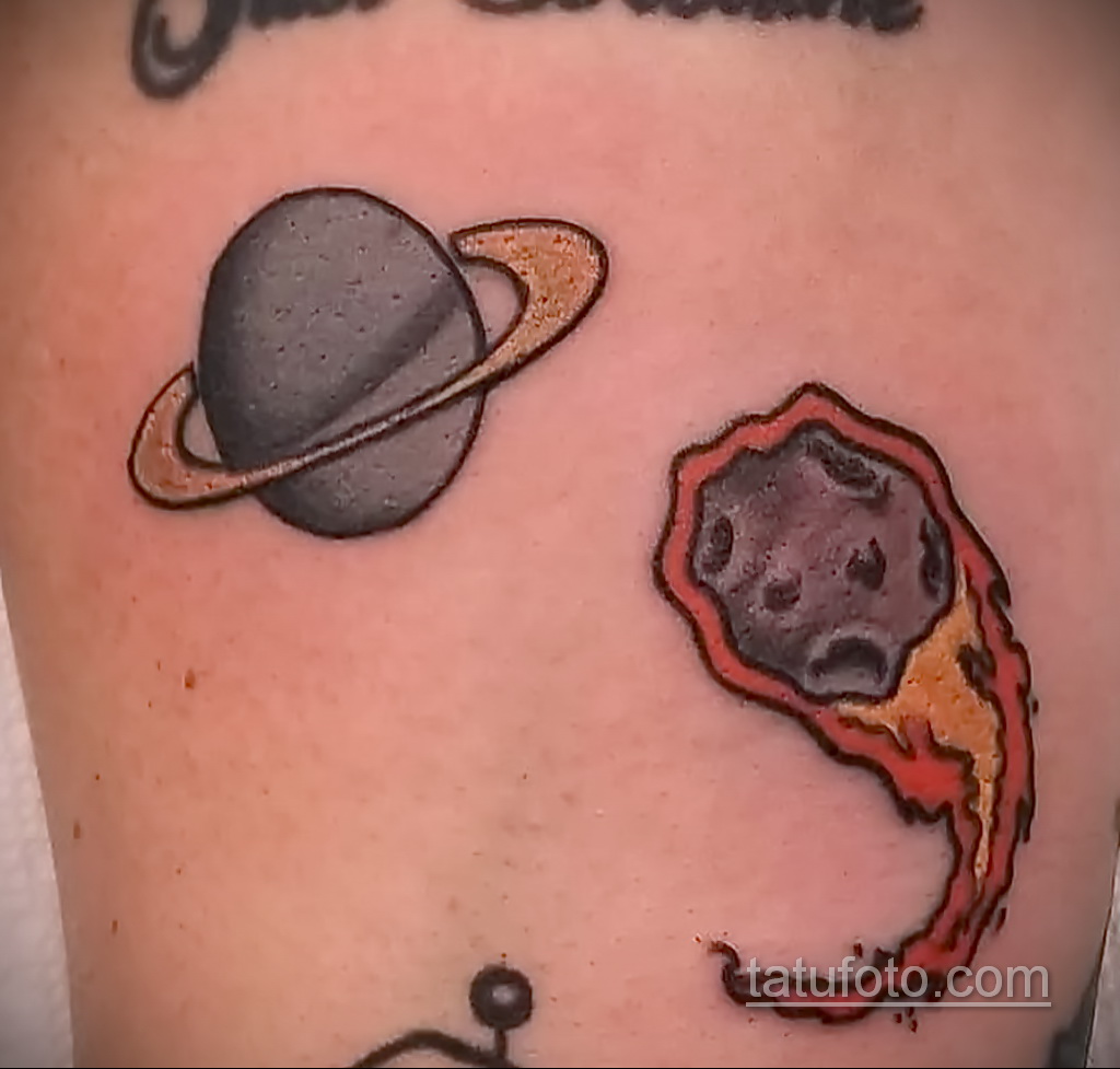 Zdjęcie tatuażu z kometą (asteroidą) 27.03.2021 №120 - tatuaż komety -