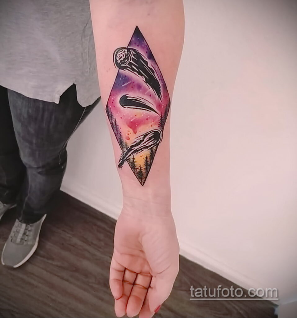 Zdjęcie tatuażu z kometą (asteroidą) 27.03.2021 №093 - tatuaż komety -