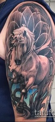 ló tetoválás fotó (érték) - egy példa egy érdekes tetoválási rajzra - 041