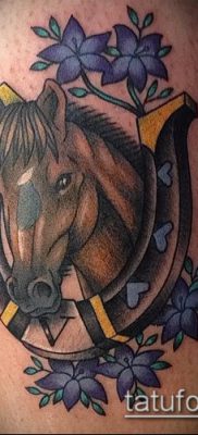 ló tetoválás fotó (érték) - példa egy érdekes tetoválási rajzra - 038