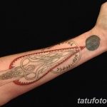 Fotó egy lándzstetoválásról 2018.08.22. №001 - lándzsás tetoválás -